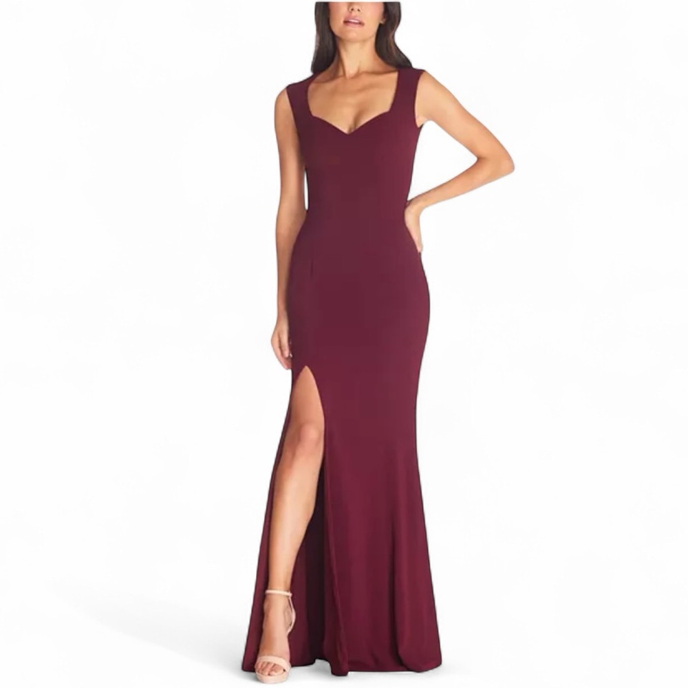 Dress the PopulationMonroe Sweetheart Neck Gown Size L NWOT $248 Burgundy
